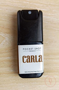 Carla (10ML POCKET SHOT)