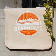 Sevendays Mountains (Orange and White) (Round) Canvas Tote Bag