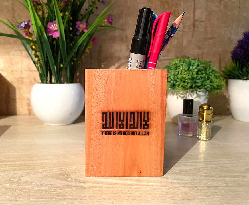 pen holder