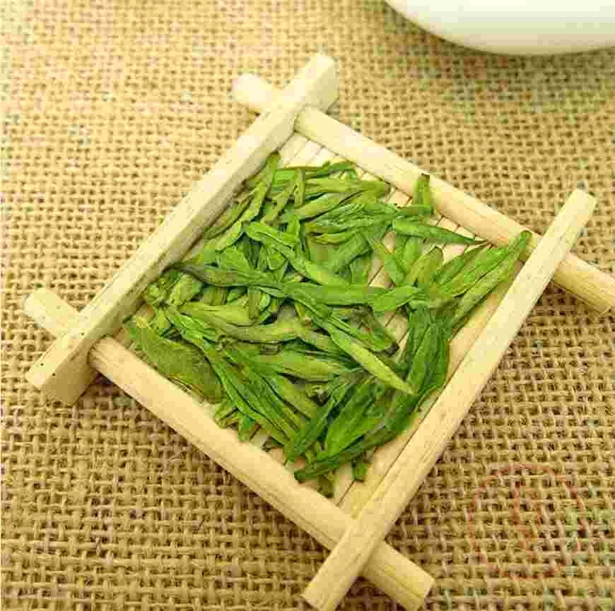 1747729844443_DragonWellGreenTea45GM-back